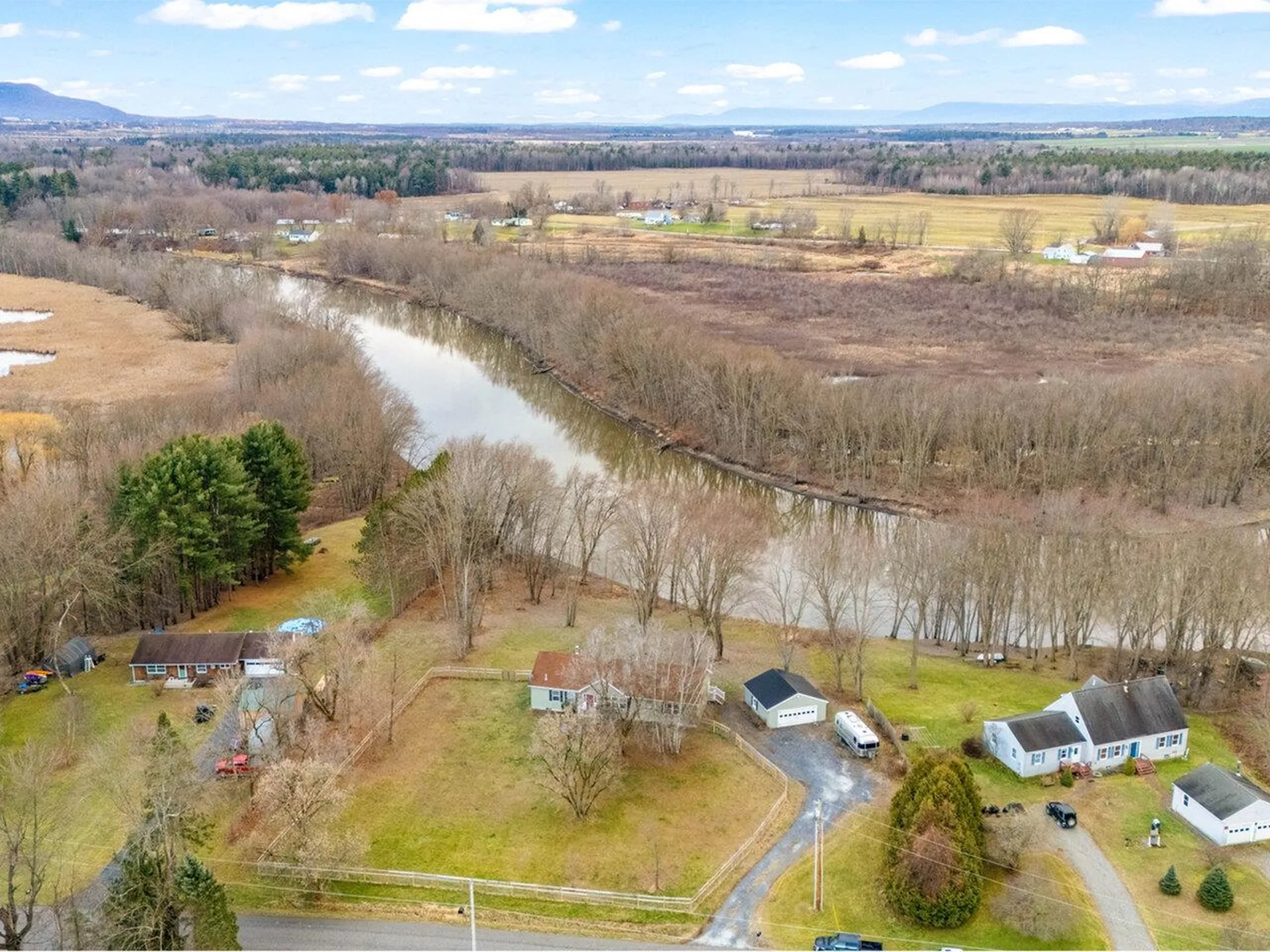 1499 Sand Road Ferrisburgh VT 05456