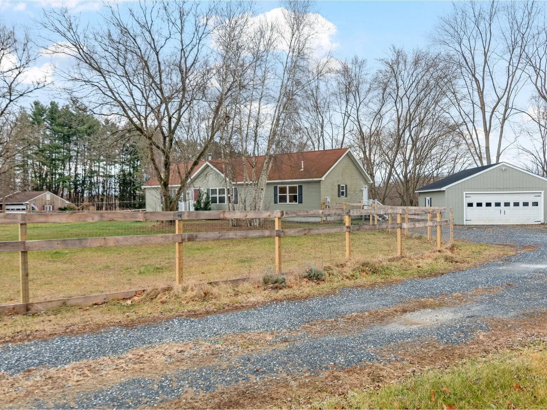 1499 Sand Road Ferrisburgh VT 05456