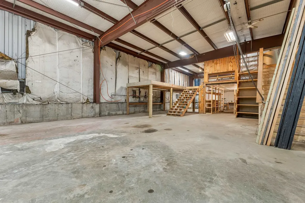 15 Durrell Mountain Road Belmont NH 03220