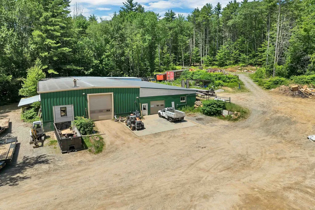 15 Durrell Mountain Road Belmont NH 03220