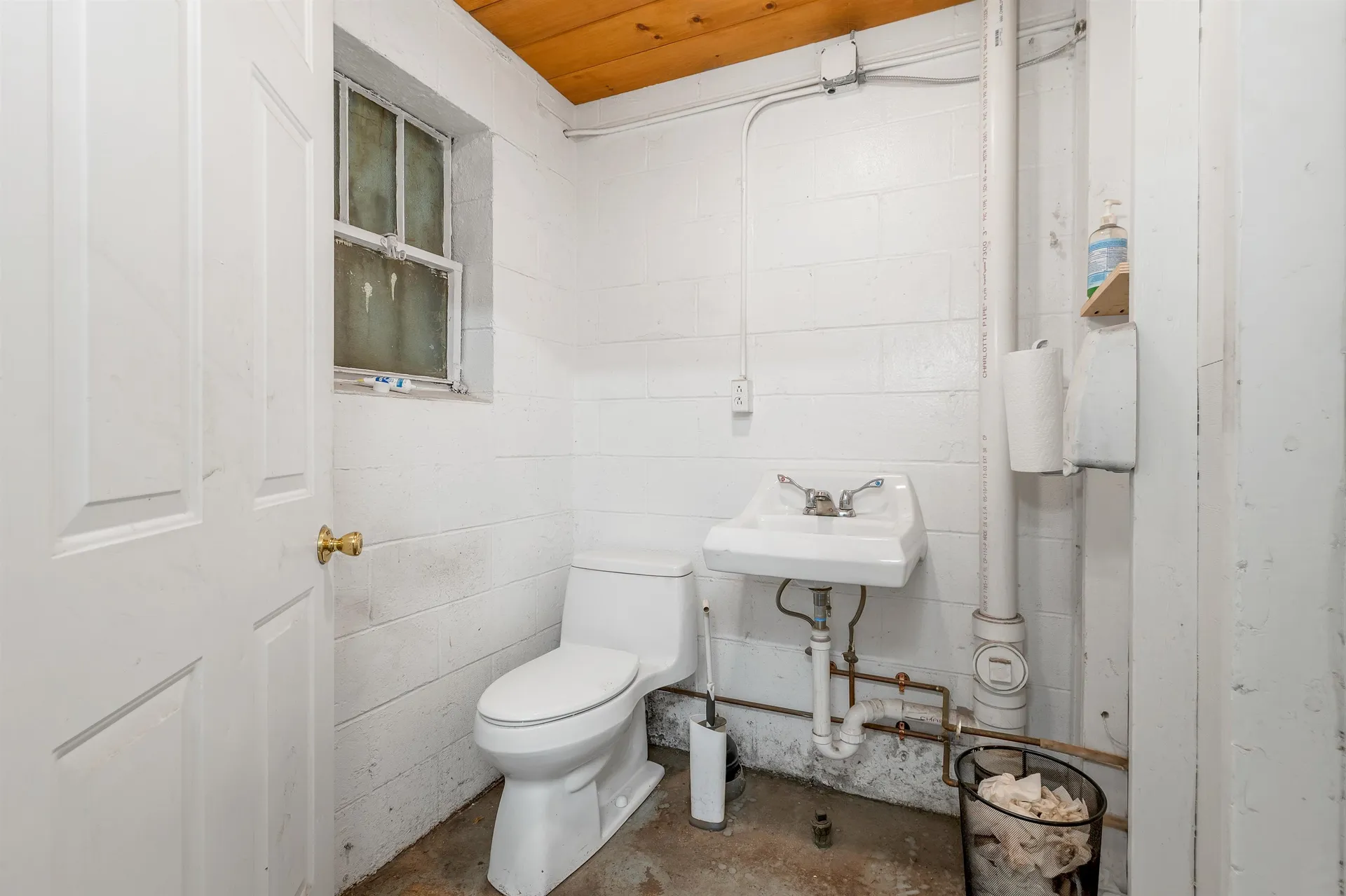 15 Durrell Mountain Road Belmont NH 03220