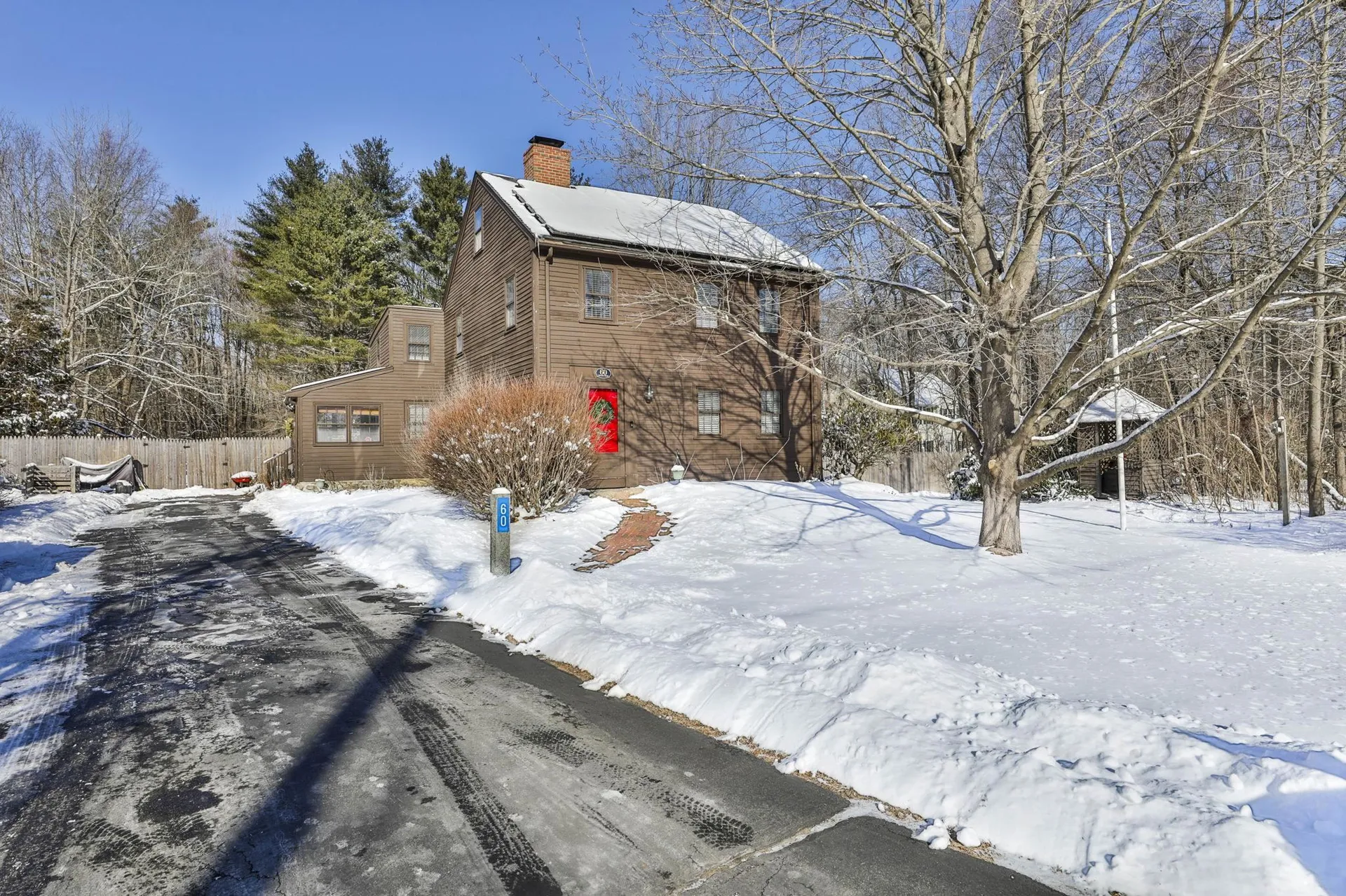 60 Whittier Street Newton NH 03858
