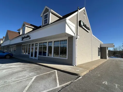 71 Calef Highway Lee NH 03861