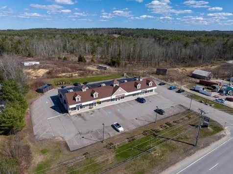 71 Calef Highway Lee NH 03861