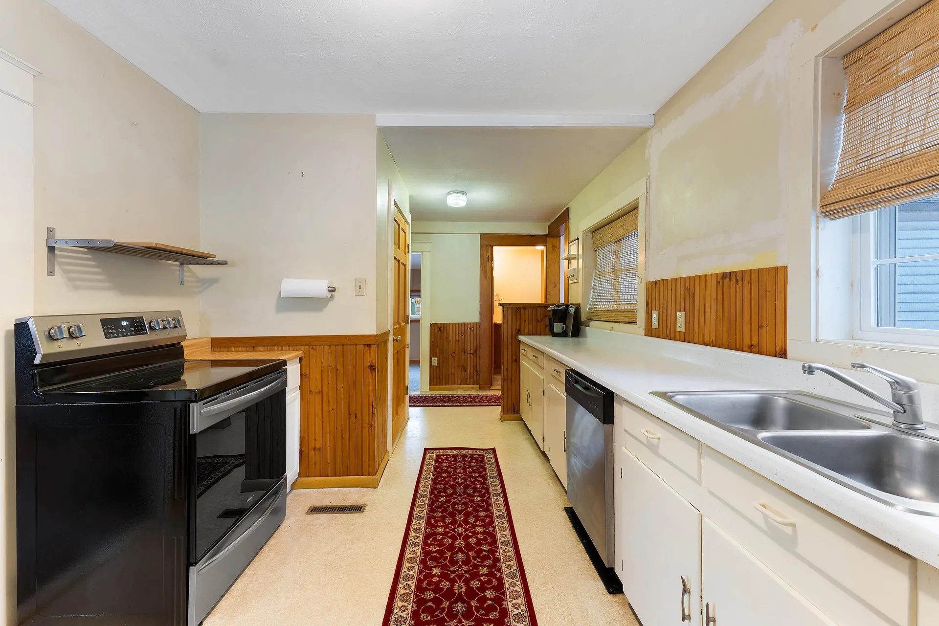 8 Madison Avenue Rochester NH 03867