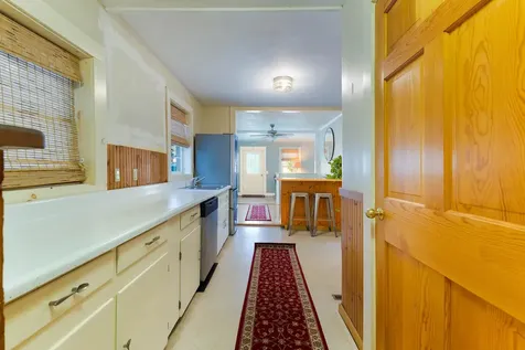 8 Madison Avenue Rochester NH 03867