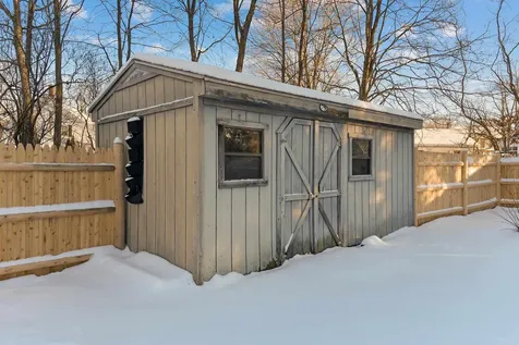 8 Madison Avenue Rochester NH 03867