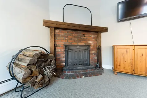 8 Madison Avenue Rochester NH 03867