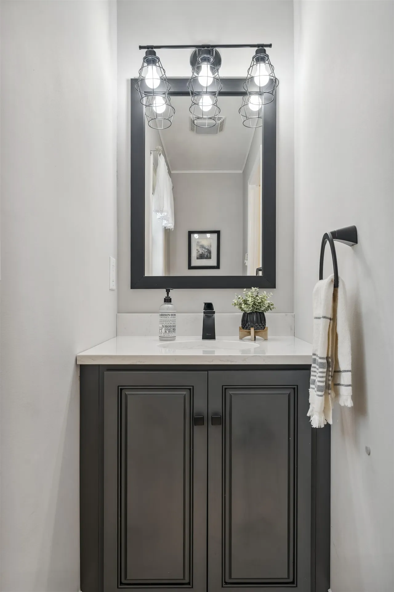 43 Pleasant Street Meredith NH 03253