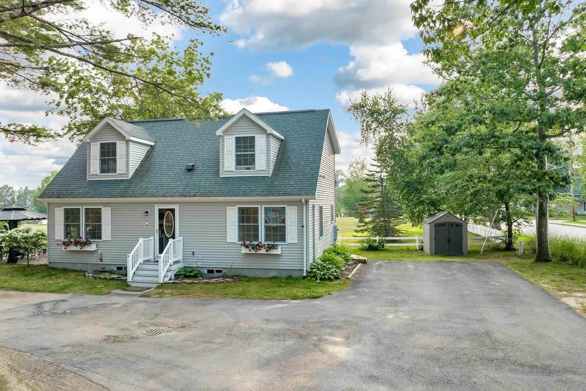 43 Pleasant Street Meredith NH 03253