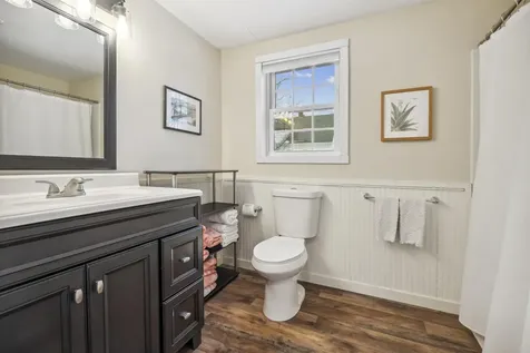 43 Pleasant Street Meredith NH 03253