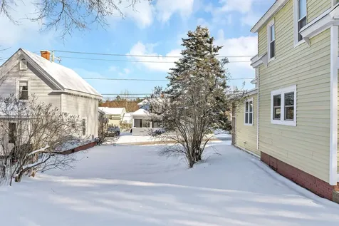 81 Winter Street Laconia NH 03246