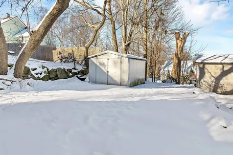 81 Winter Street Laconia NH 03246