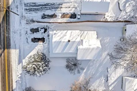 81 Winter Street Laconia NH 03246