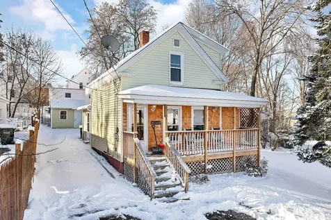 81 Winter Street Laconia NH 03246