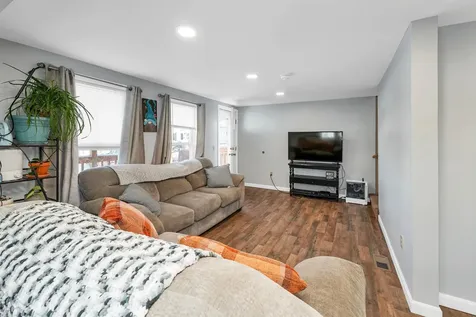 81 Winter Street Laconia NH 03246