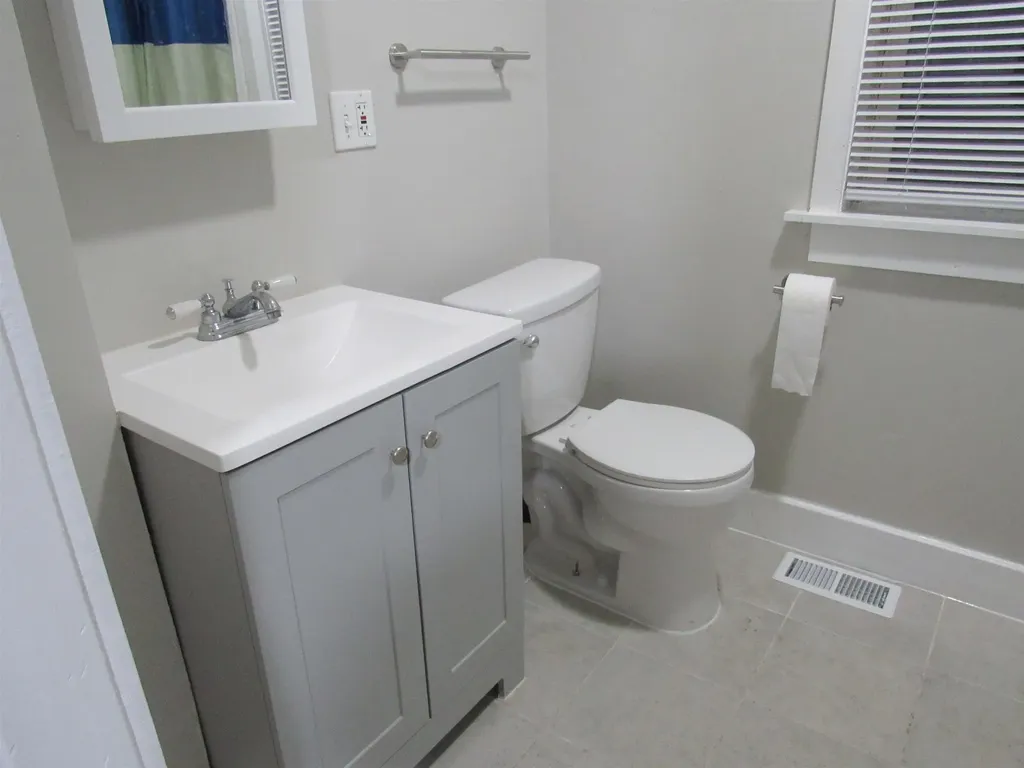 4 Williams Court Nashua NH 03060