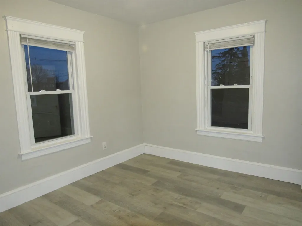 4 Williams Court Nashua NH 03060