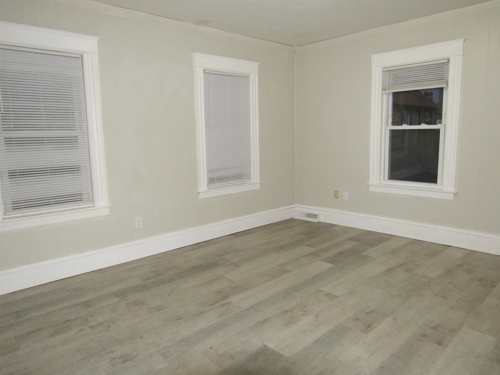 4 Williams Court Nashua NH 03060