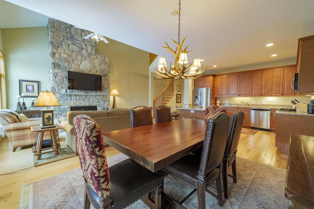 7b Overbrook Drive Dover VT 05356