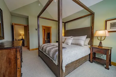 7b Overbrook Drive Dover VT 05356