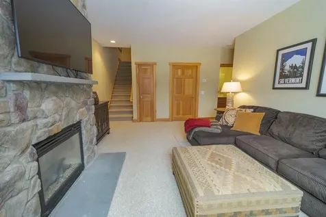 7b Overbrook Drive Dover VT 05356