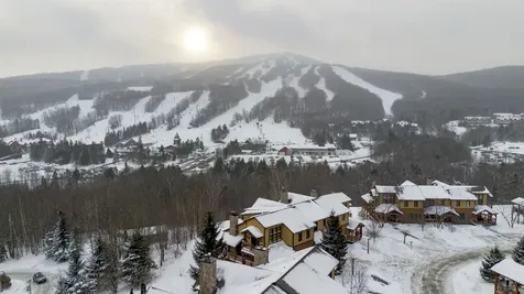 7b Overbrook Drive Dover VT 05356