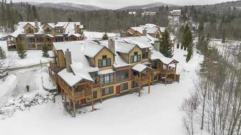 7b Overbrook Drive Dover VT 05356