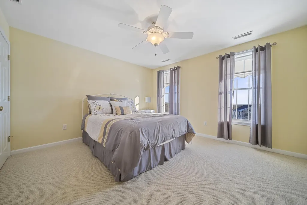 28 Empire Road Pelham NH 03076