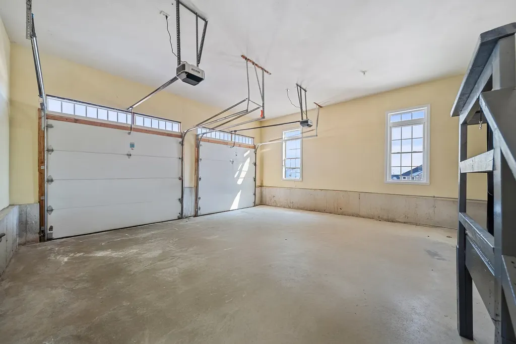 28 Empire Road Pelham NH 03076