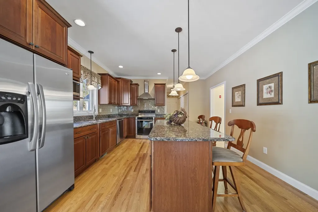 28 Empire Road Pelham NH 03076