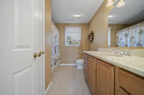 28 Empire Road Pelham NH 03076