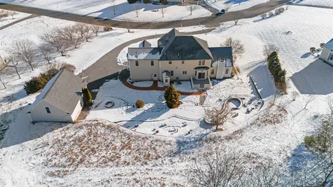 28 Empire Road Pelham NH 03076