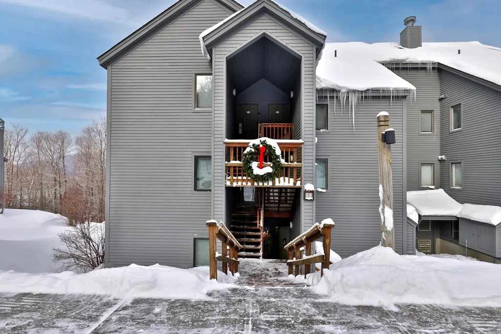 42 Brad Mead Drive Killington VT 05751