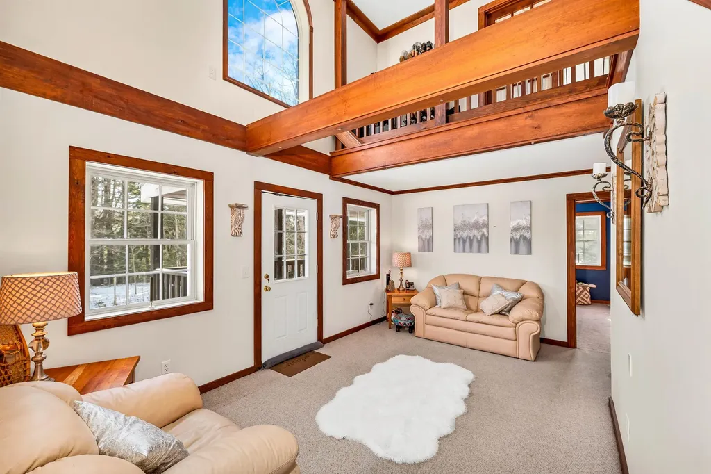 11 Gilson Farm Lane Hartland VT 05048