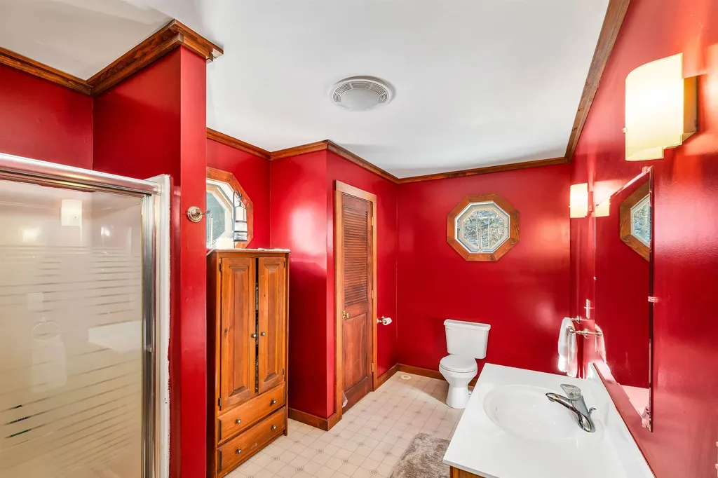 11 Gilson Farm Lane Hartland VT 05048