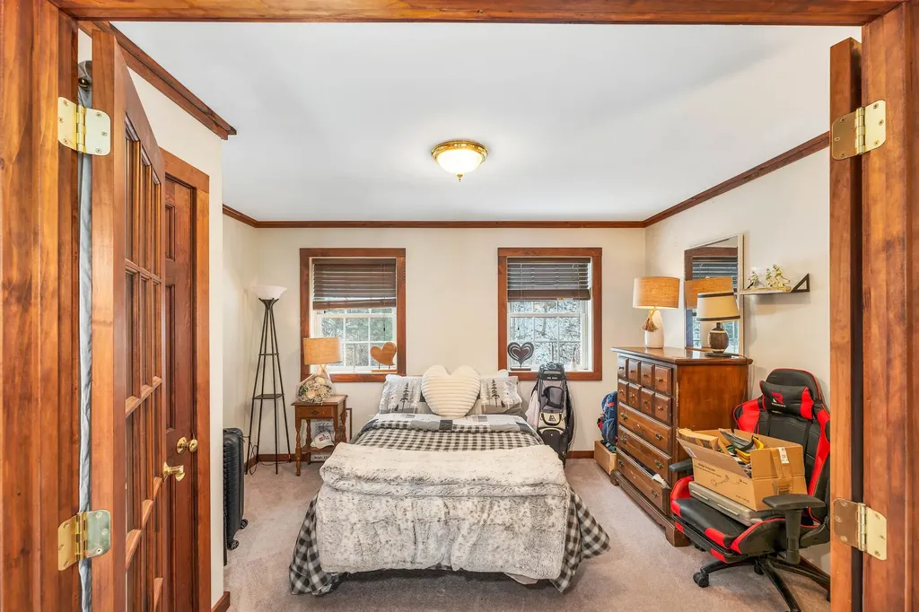 11 Gilson Farm Lane Hartland VT 05048