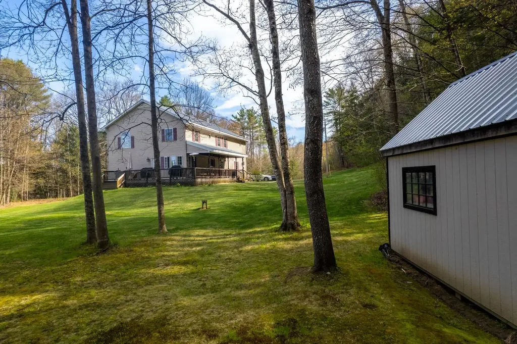11 Gilson Farm Lane Hartland VT 05048