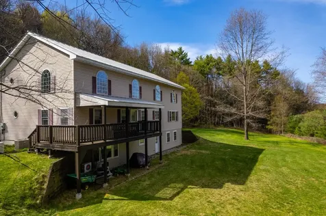 11 Gilson Farm Lane Hartland VT 05048