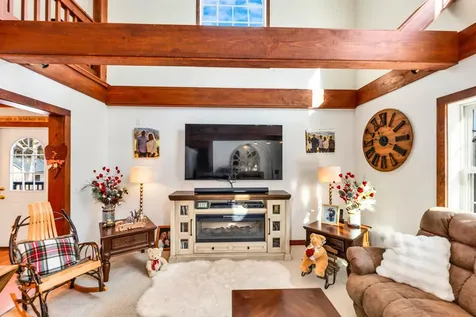 11 Gilson Farm Lane Hartland VT 05048