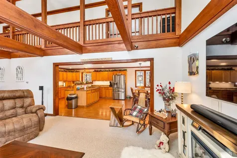 11 Gilson Farm Lane Hartland VT 05048