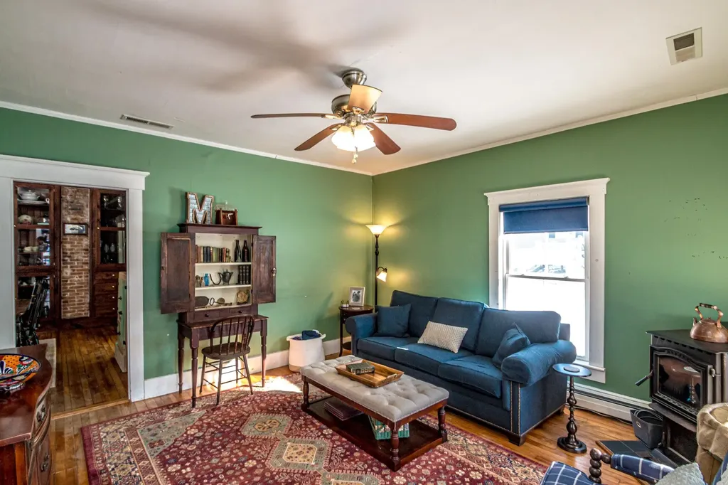 30 Portland Street Lancaster NH 03584