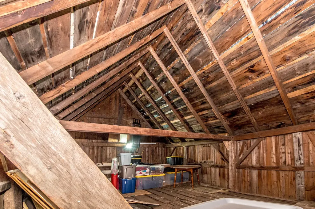 30 Portland Street Lancaster NH 03584