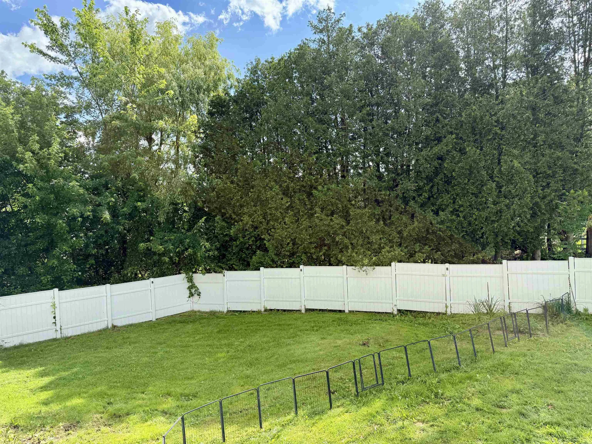 30 Portland Street Lancaster NH 03584