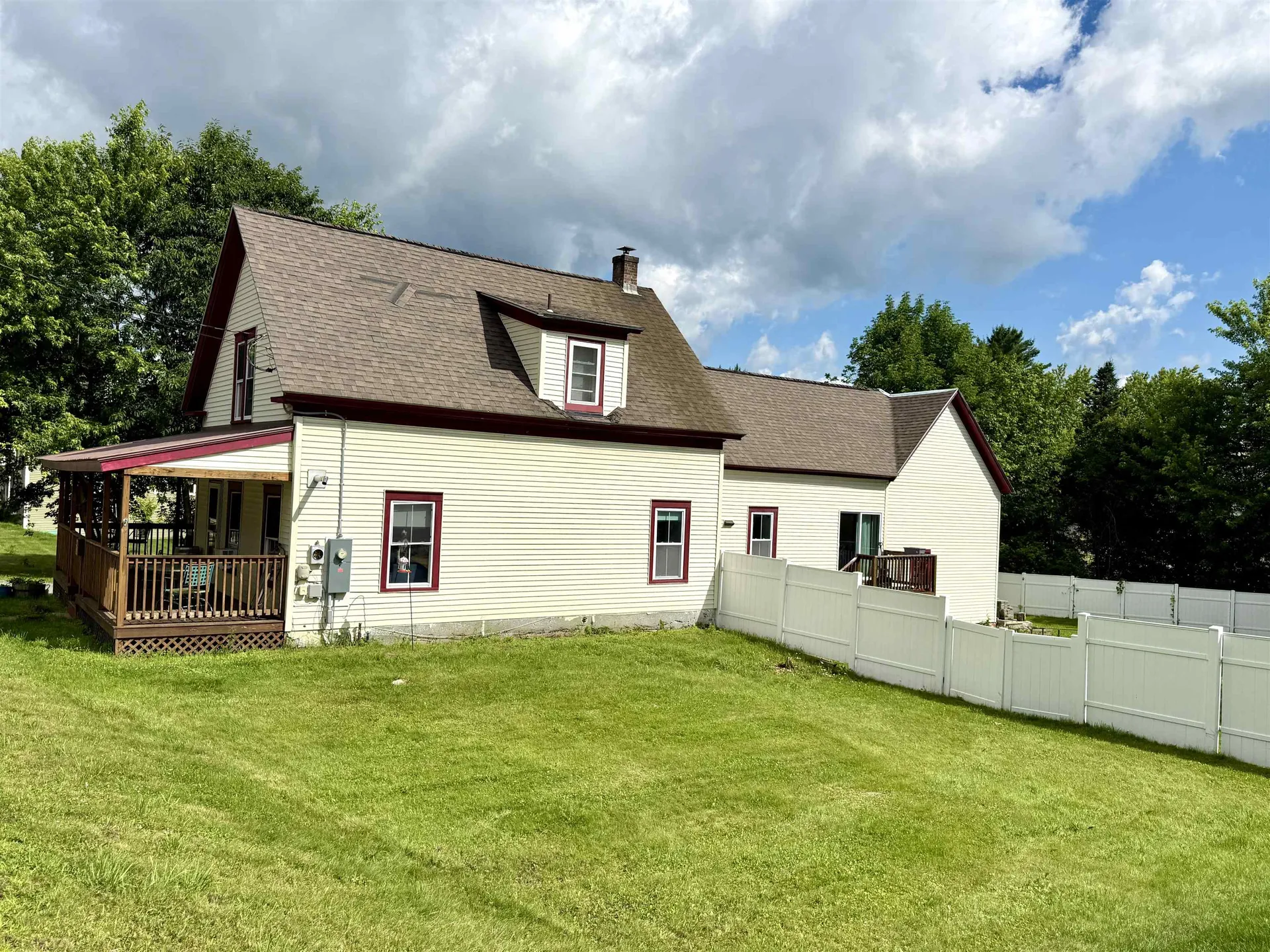 30 Portland Street Lancaster NH 03584