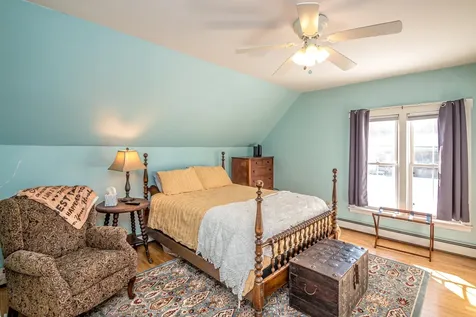 30 Portland Street Lancaster NH 03584