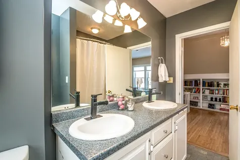 30 Portland Street Lancaster NH 03584