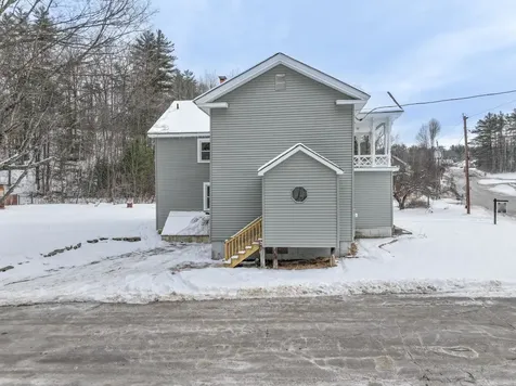 16 Church Street Belmont NH 03220