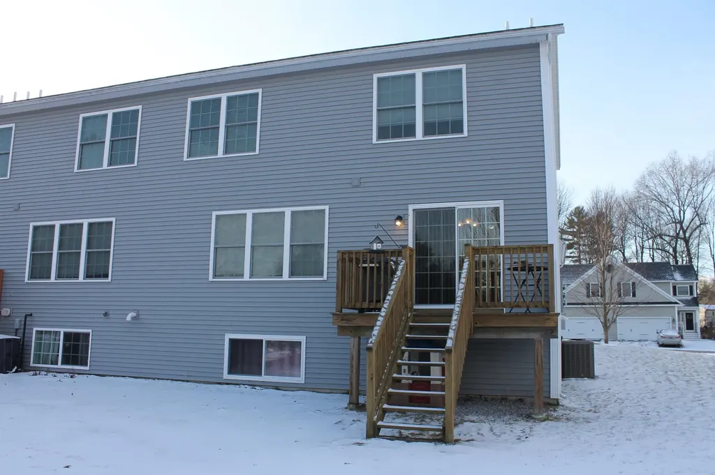 220 Fox Run Colchester VT 05446