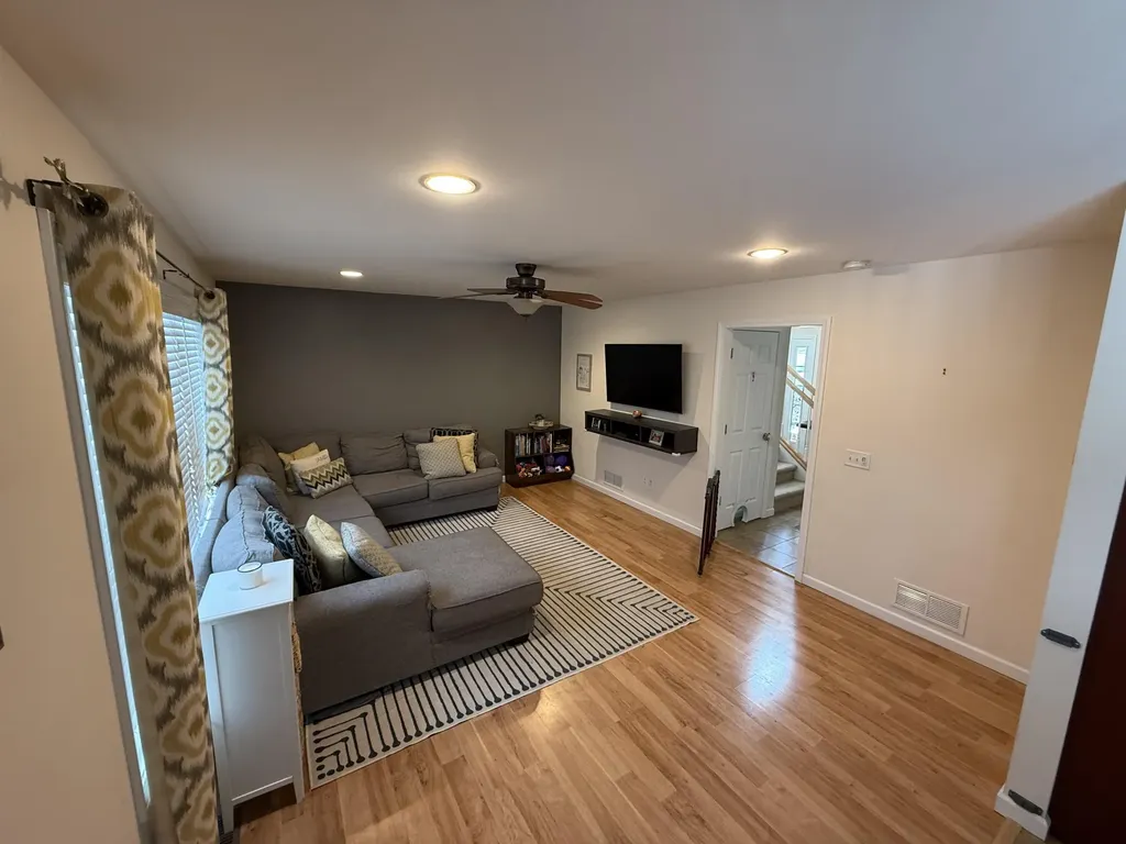 220 Fox Run Colchester VT 05446